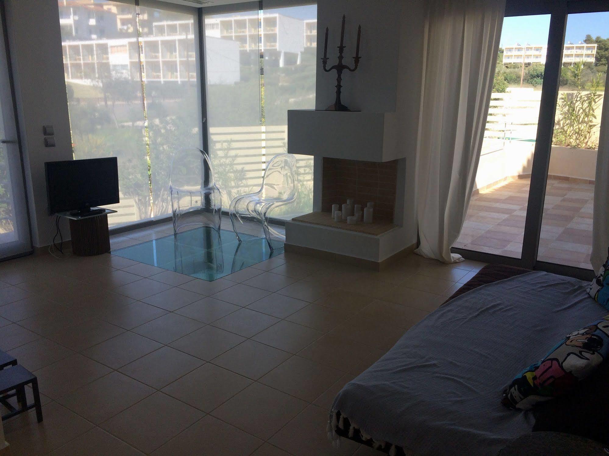 Rvg Rania House With Pool Lägenhet Porto Heli Exteriör bild
